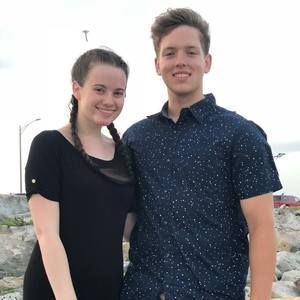 Meet your Posher, Katelyn